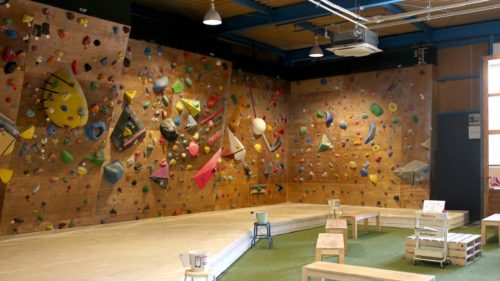 愛知県のクライミング施設「bolsta（ボルスタ） クライミングジム」